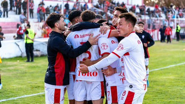 Quels sont les avantages de l'entraînement en circuit pour les performances globales en basket?
